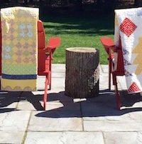 Spoolhardygirl quilts outside | DeliciousPerspective.com